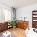 Apartament Room, Pirenejska 20 Cozy *